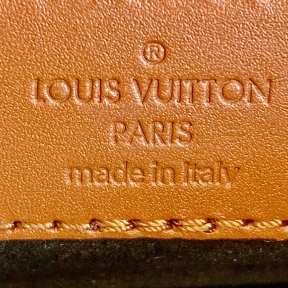 Louis Vuitton Reverse Monogram Dauphine Mini - Picture 7 of 8